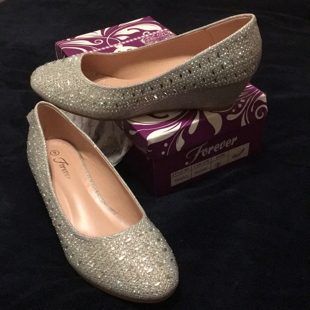 Silver shoes size 9